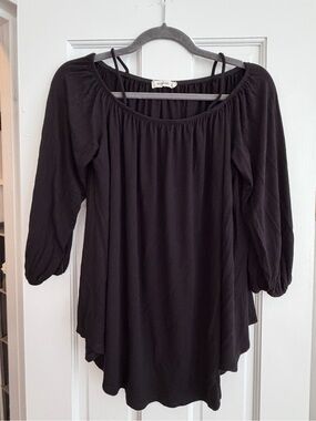 bobeau Black Off-Shoulder Peasant Tunic with Straps